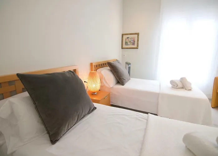 Luxury House 시체스