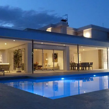 Villa Luxury House *
