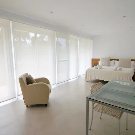 Luxury House *
