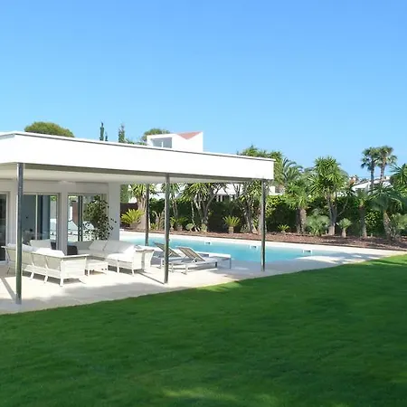 别墅 Luxury House 锡切斯