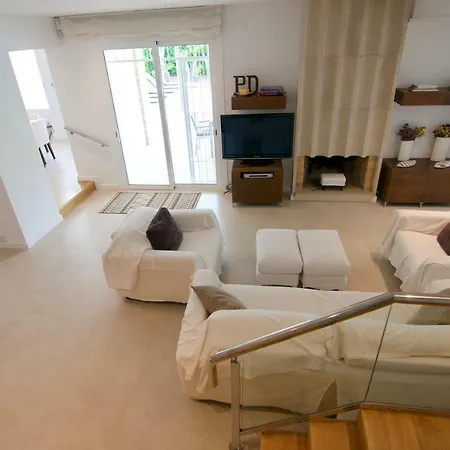Luxury House 빌라 시체스