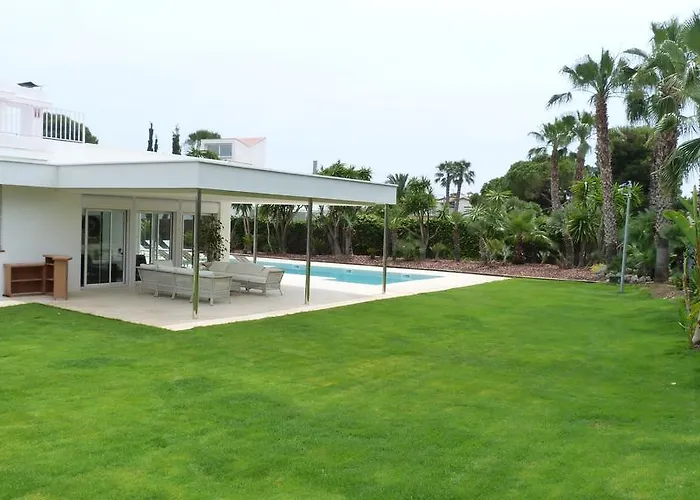 Villa Luxury House